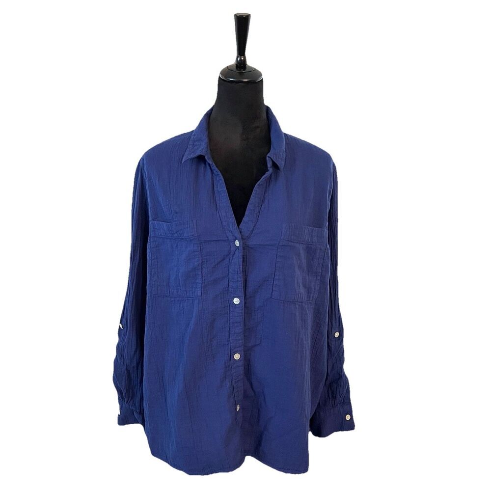 Wonderly Women’s Top XL Gauzy Roll Tab Sleeves Button Down